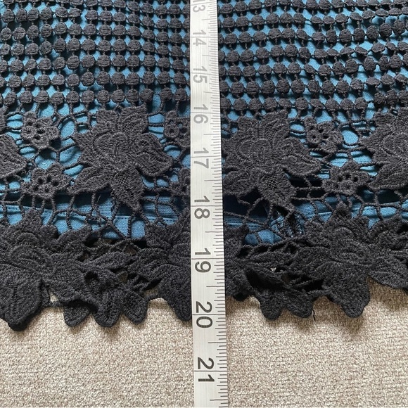 Loft Black Rivera Crochet Overlay Blue Zip Back Lined Skirt Office Work Wear - Picture 6 of 7